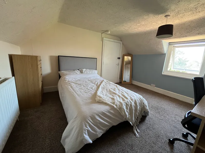 4 Bed West End Student House  // Jul 2026 - Image 10